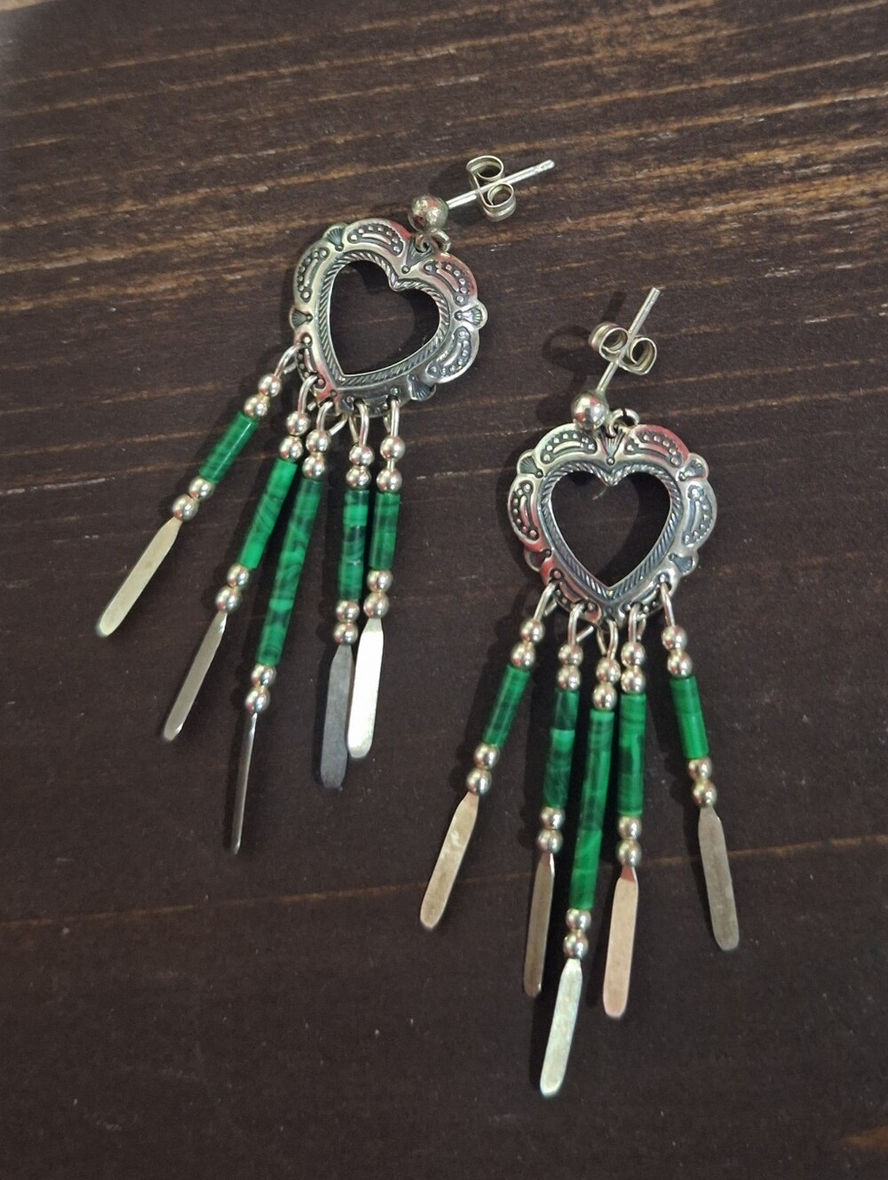QT Quoc Turquoise Sterling Silver Malachite Heart Dangle Earrings